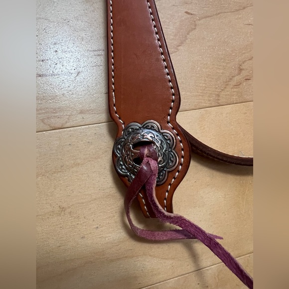 Western Leather Horse Bridle with Conchos - Picture 4 of 6